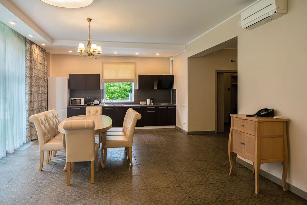 4-BEDROOM COTTAGES* 240 SQ. M