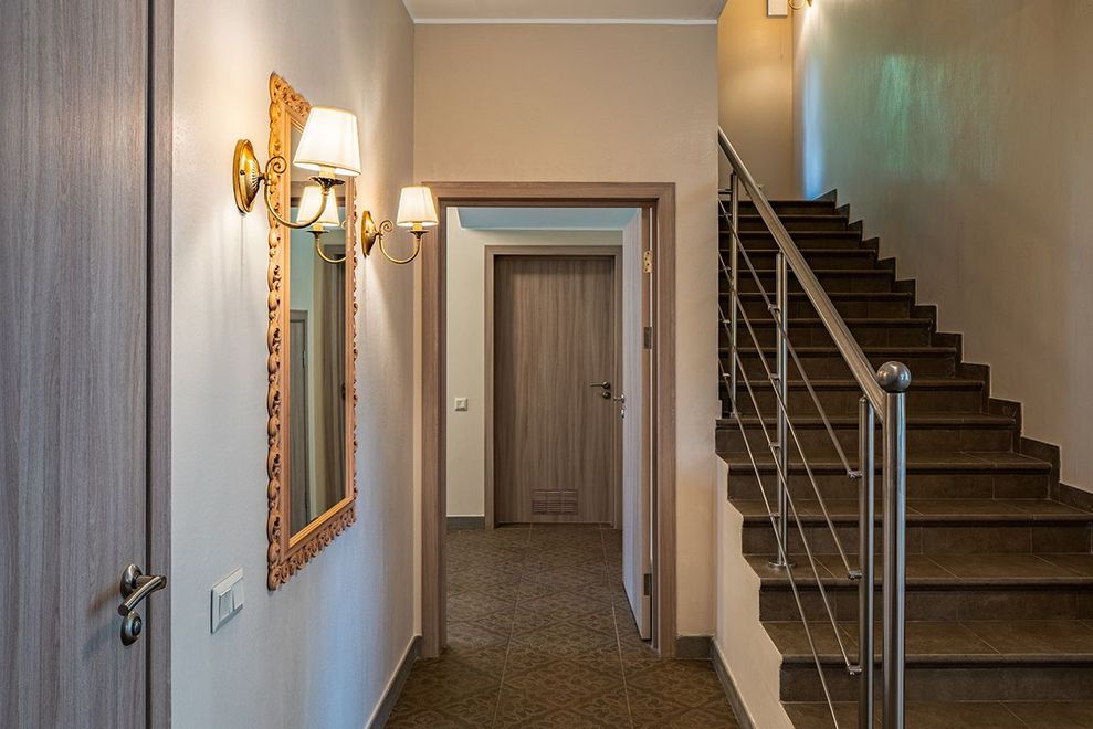 4-BEDROOM COTTAGES* 240 SQ. M