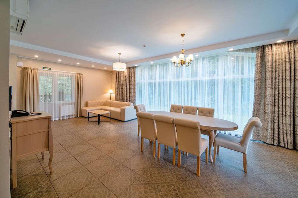 4-BEDROOM COTTAGES* 240 SQ. M