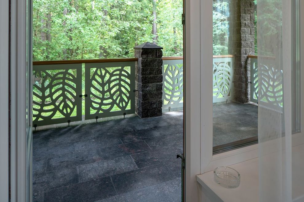 4-BEDROOM COTTAGES* 240 SQ. M
