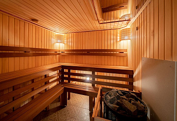 4-BEDROOM COTTAGES* 240 SQ. M