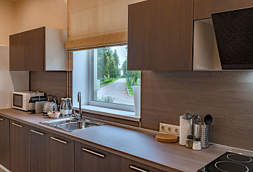 4-BEDROOM COTTAGES* 240 SQ. M