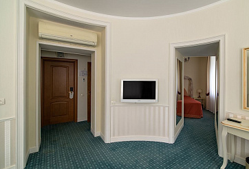 «Rotonda» Junior Suite