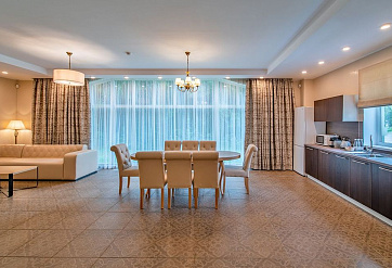 4-BEDROOM COTTAGES* 240 SQ. M
