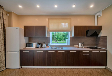 4-BEDROOM COTTAGES* 240 SQ. M